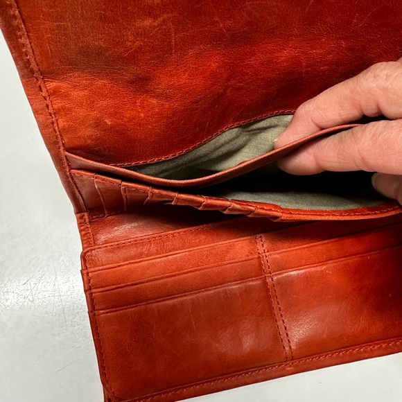 Frye Women's Melissa Basket Woven Wallet - Picture 6 of 7